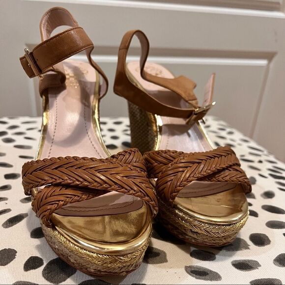 Vince Camuto Brown Espadrille Wedges - Picture 3 of 8